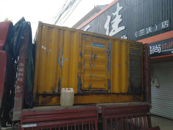 余江发电机组功率与使用时间之间的关系